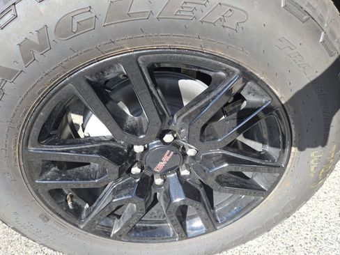 New 2026 GMC Sierra 1500 Elevation w/ Elevation Select Package image 13