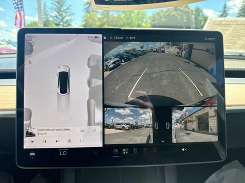 Used 2022 Tesla Model Y Performance AWD/4WD image 31