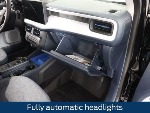 New 2025 Ford Maverick XLT w/ XLT Luxury Package image 48