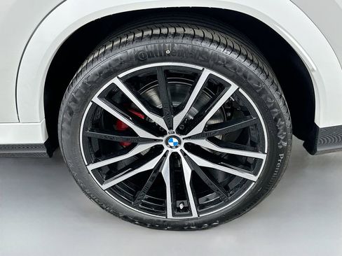New 2026 BMW X6 xDrive40i w/ Climate Comfort Package image 23