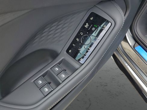 New 2026 Audi A6 Premium Plus AWD/4WD image 22