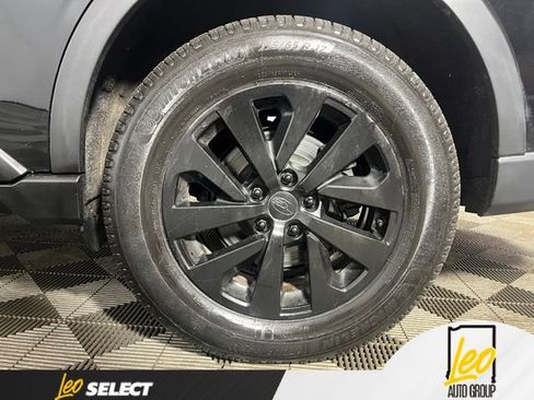 Used 2020 Subaru Outback Premium AWD/4WD image 29