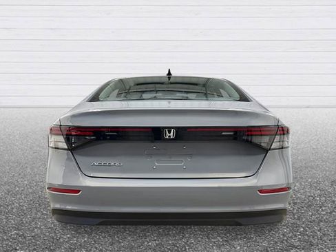 New 2026 Honda Accord SE image 4