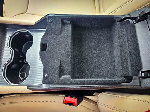 New 2025 Jeep Grand Cherokee Limited image 30