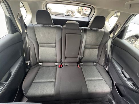 Used 2025 Nissan Rogue SV image 39