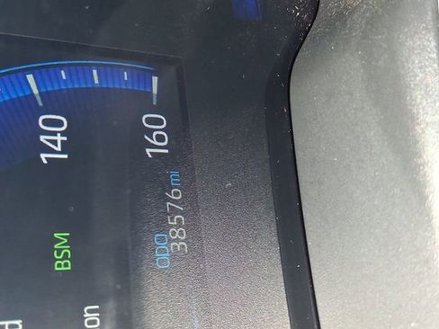 Used 2022 Toyota Corolla XLE image 5