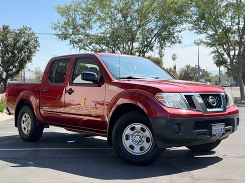 Used 2016 Nissan Frontier S image 1
