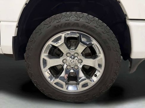 Used 2019 RAM 1500 Big Horn AWD/4WD image 41