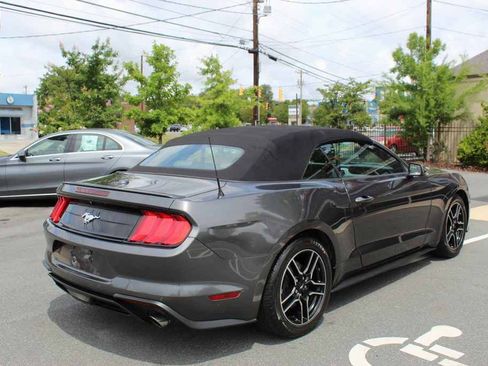 Used 2018 Ford Mustang Premium RWD image 6