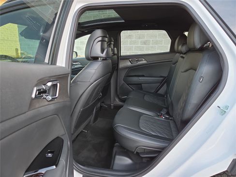 Certified 2024 Kia Sportage X-Pro Prestige AWD/4WD image 23