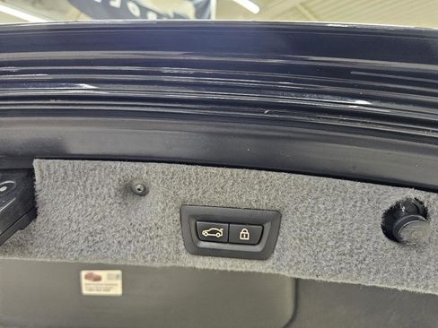 Used 2012 BMW 750Li image 12