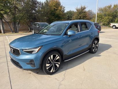 Certified 2023 Volvo XC40 B4 Plus