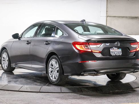 Used 2019 Honda Accord LX image 2