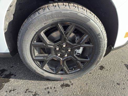 New 2026 Ford Maverick Lariat w/ Black Appearance Package image 10