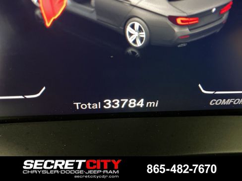 Used 2022 BMW 530i xDrive w/ Convenience Package AWD/4WD image 18