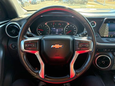 Used 2020 Chevrolet Blazer LT image 17