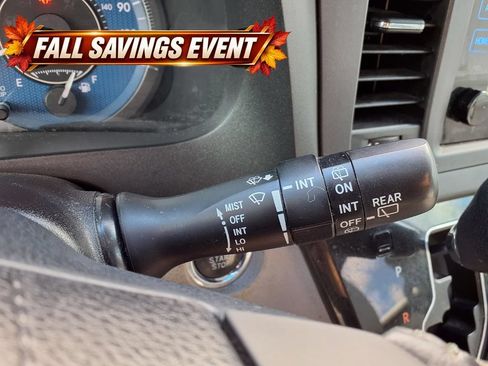 Used 2017 Toyota Sienna XLE Premium FWD image 26