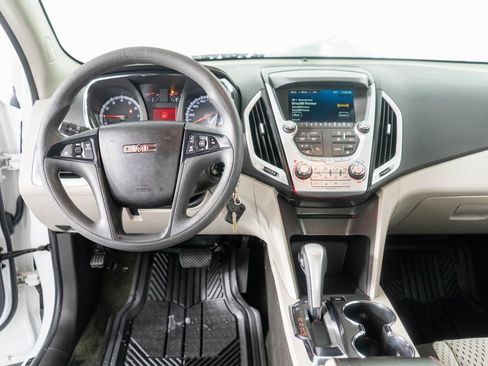 Used 2013 GMC Terrain SLE image 10