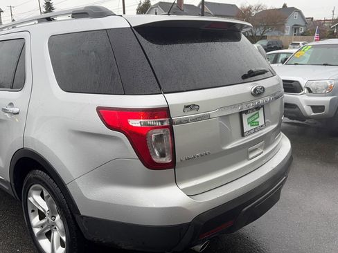Used 2014 Ford Explorer Limited w/ Equipment Group 302A image 5
