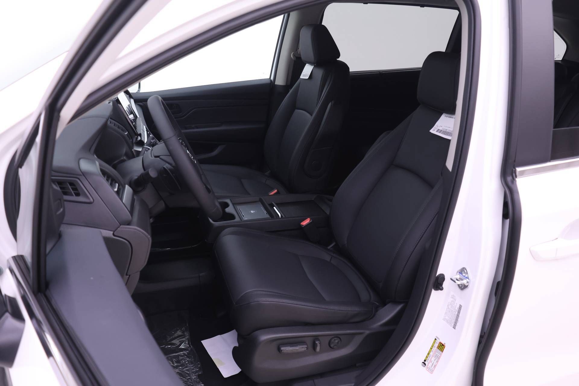 Used 2026 Honda Odyssey EX-L image 4