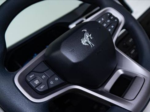 Used 2025 Ford Bronco 4-Door image 47