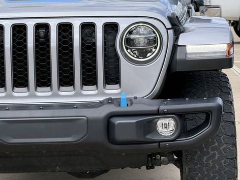 Used 2021 Jeep Wrangler Unlimited Rubicon 4xe w/ Steel Bumper Group AWD/4WD image 8