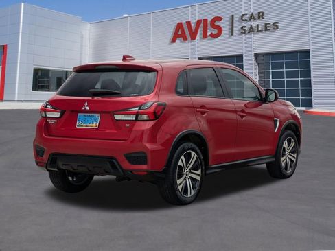 Used 2025 Mitsubishi Outlander Sport SE AWD/4WD image 6