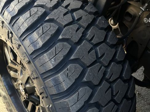 Used 2021 Chevrolet Silverado 1500 LTZ w/ LTZ Premium Package image 22