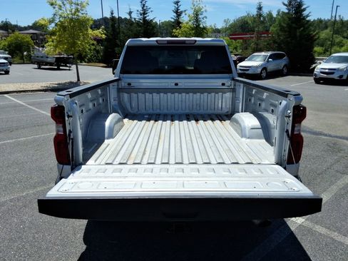 Certified 2022 Chevrolet Silverado 2500 Custom w/ Infotainment Package AWD/4WD image 16