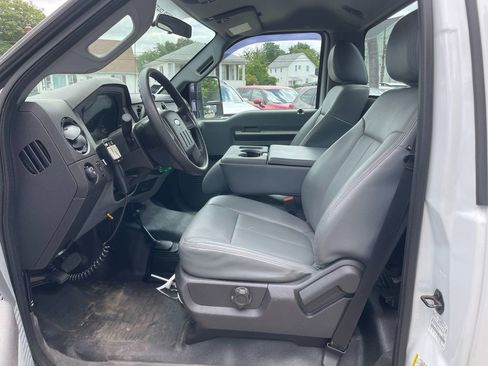 Used 2015 Ford F250 XL w/ Snow Plow Prep Package AWD/4WD image 12