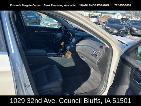 Used 2014 Chevrolet Impala LT w/ Convenience Package image 11