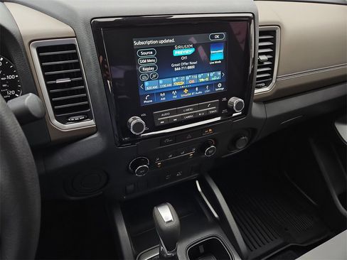 Certified 2024 Nissan Frontier SV image 19