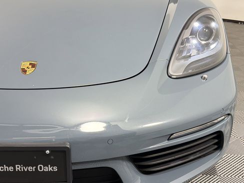Used 2017 Porsche 718 Boxster image 11