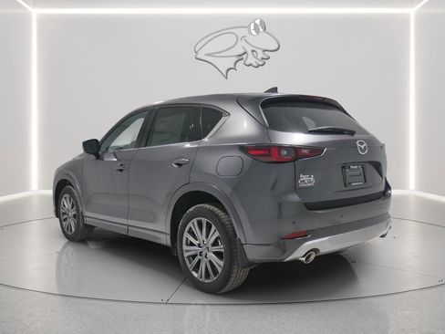 New 2025 MAZDA CX-5 Signature AWD/4WD image 3