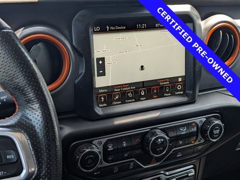 Used 2023 Jeep Gladiator Mojave w/ Cold Weather Group AWD/4WD image 31