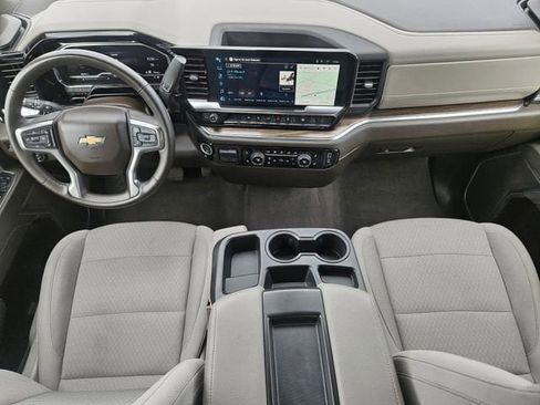 Used 2025 Chevrolet Silverado 1500 LT image 25