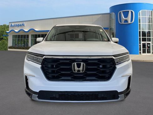New 2025 Honda Pilot EX-L image 10