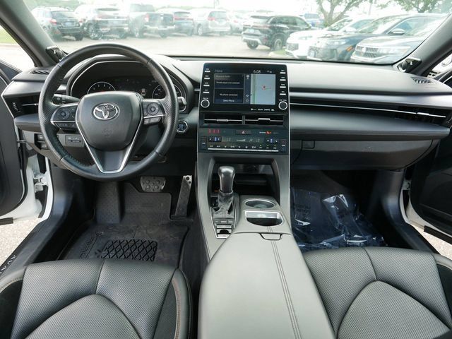 Used 2022 Toyota Avalon Touring FWD image 22