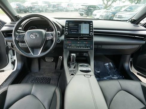 Used 2022 Toyota Avalon Touring FWD image 22
