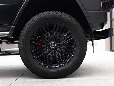 Used 2022 Mercedes-Benz G 63 AMG Squared image 10