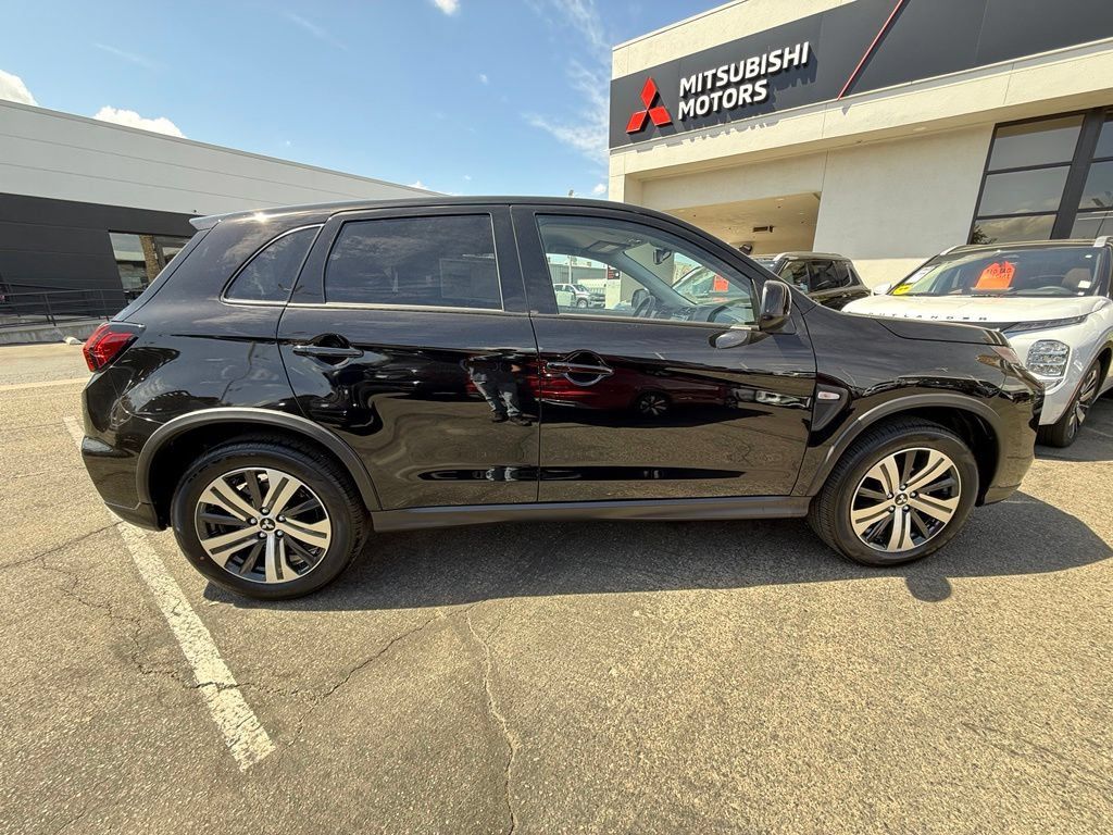 New 2027 Mitsubishi Outlander Sport ES FWD image 15