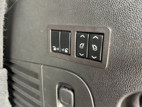 Used 2017 Chevrolet Tahoe Premier RWD image 15