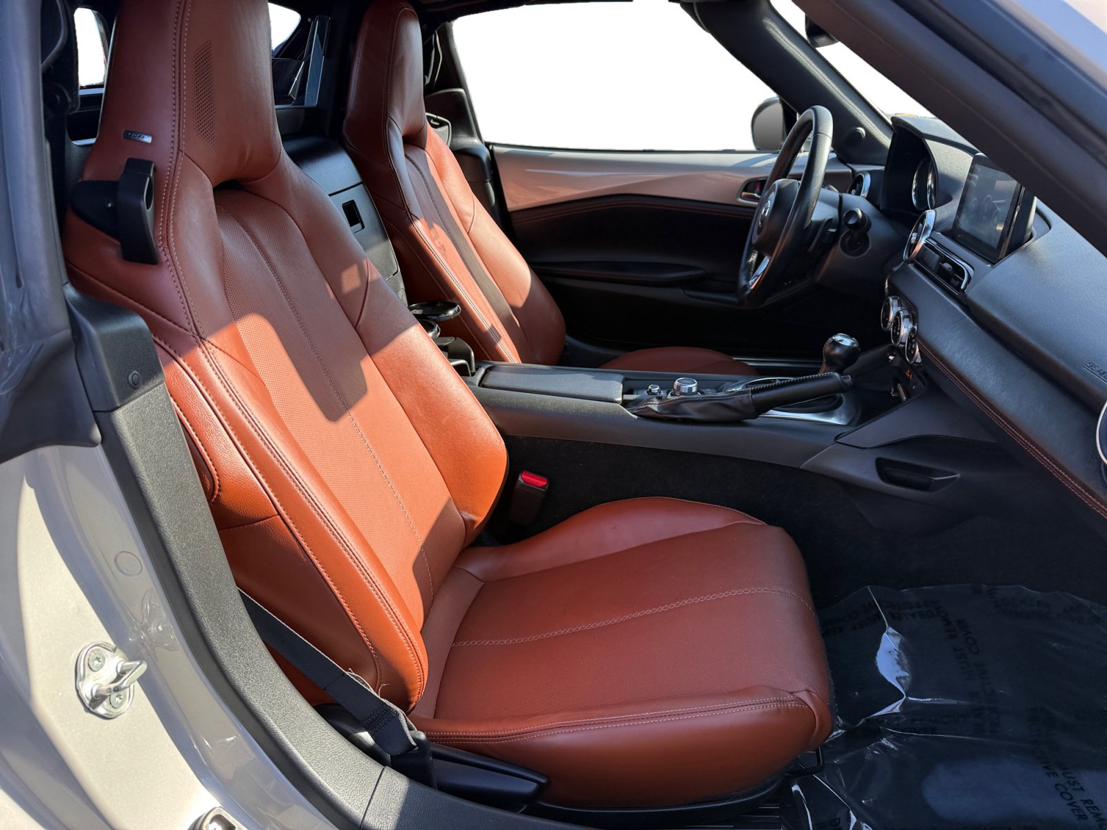 Used 2022 MAZDA MX-5 Miata RF Grand Touring RWD image 17