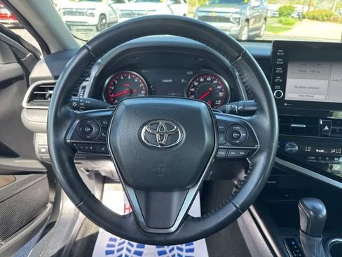 Used 2024 Toyota Camry XSE image 15