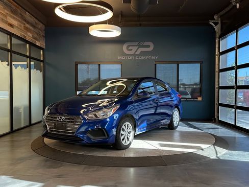 Used 2019 Hyundai Accent SE FWD image 7