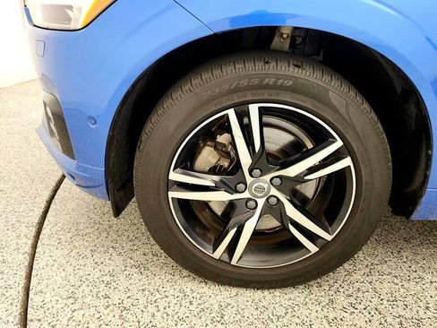Used 2019 Volvo XC60 T8 R-Design w/ Advanced Package AWD/4WD image 9