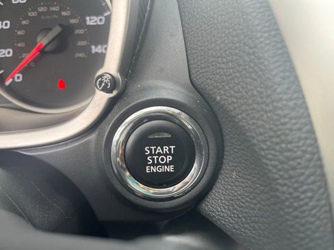 Used 2024 Mitsubishi Eclipse Cross SE image 17