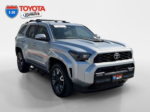 Certified 2026 Toyota 4Runner TRD Sport AWD/4WD image 7