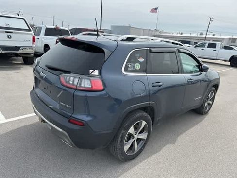 Used 2019 Jeep Cherokee Limited w/ Trailer Tow Group image 16