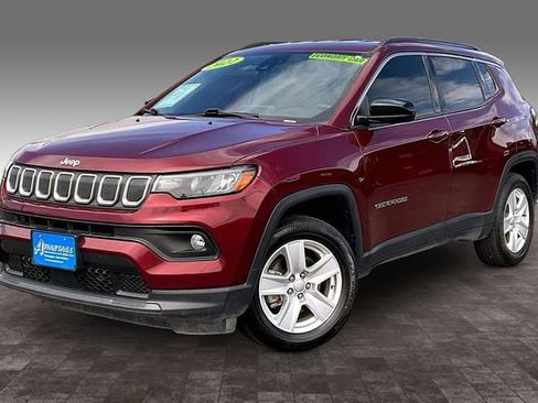 Certified 2022 Jeep Compass Latitude AWD/4WD image 1